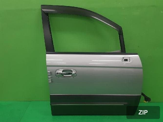 Hyundai Trajet 2007 — передняя дверь правая 760043A030