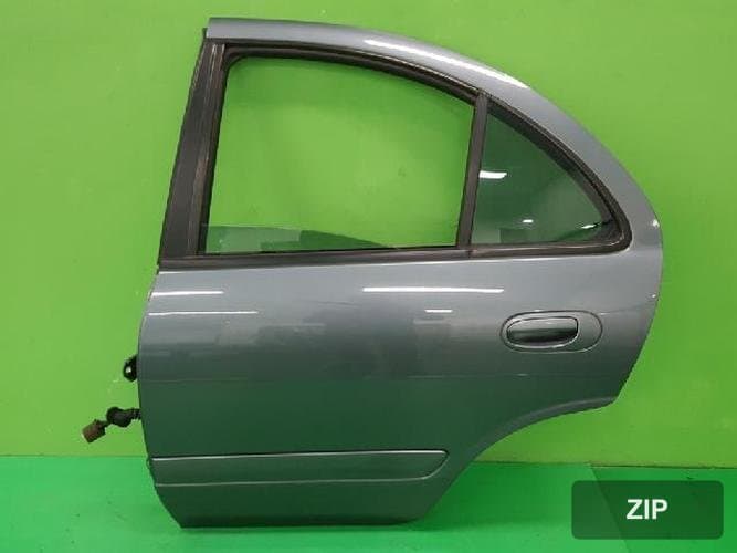 Renault SM3 2002 — дверь задняя левая