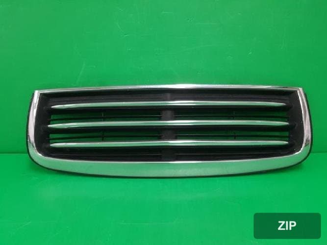 Hyundai Sonata 2004 — решётка радиатора 86351 3D100 2
