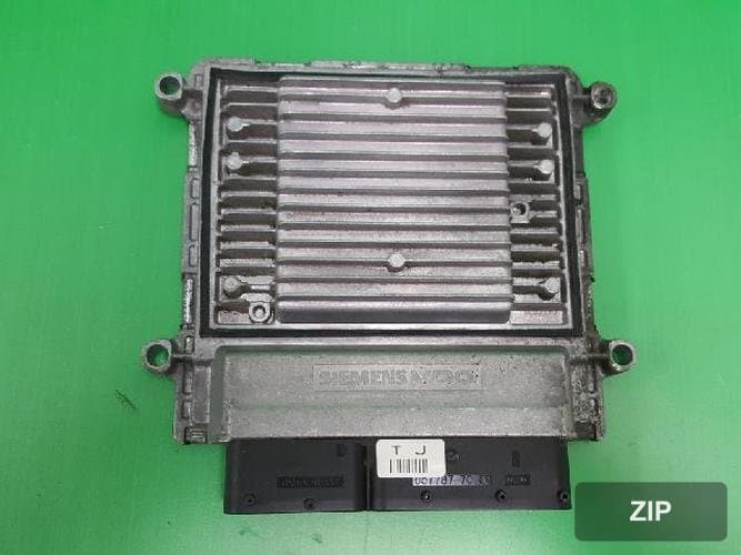 Kia Carens 2007 — блок управления двигателем ECU 39102 25700 3