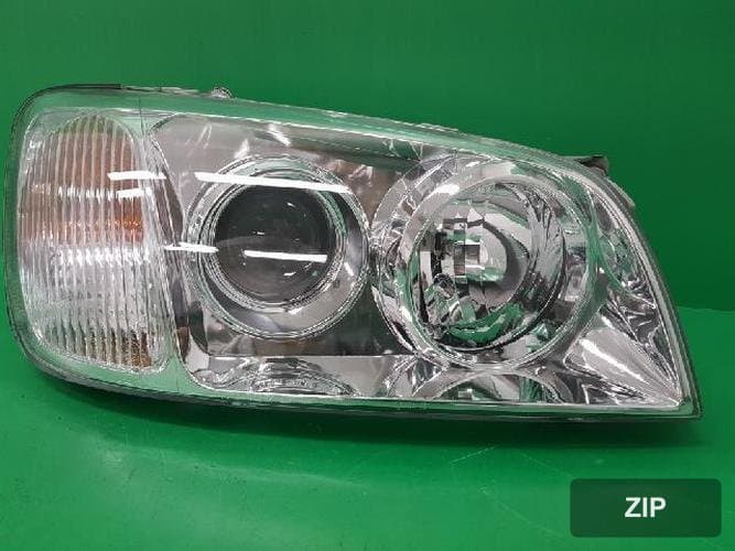 Hyundai Grandeur 2005 — фара правая 92102-39500