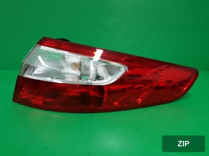 Renault SM3 2011 — комбинированный фонарь задний правый 265500016R
