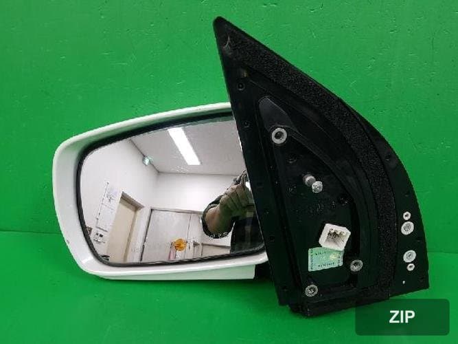 Kia Carnival 2007 — боковое зеркало левое 87610 4D711U4