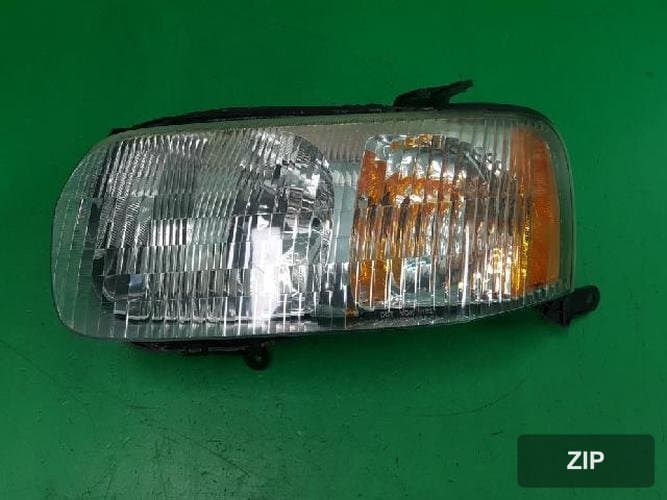 Ford Escape 2003 — фара левая