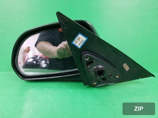 Hyundai Avante 2002 — боковое зеркало левое 87610 2D120 10