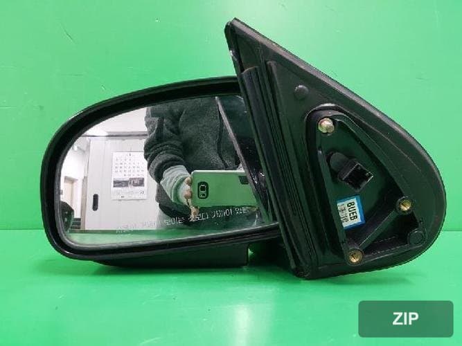 Hyundai Santa Fe 2003 — боковое зеркало левое 87610-26111-10