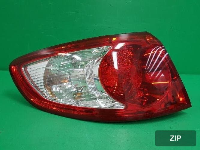 Hyundai Santa Fe 2007 — фонарь задний левый (комбинированный) 92401 2B000 10