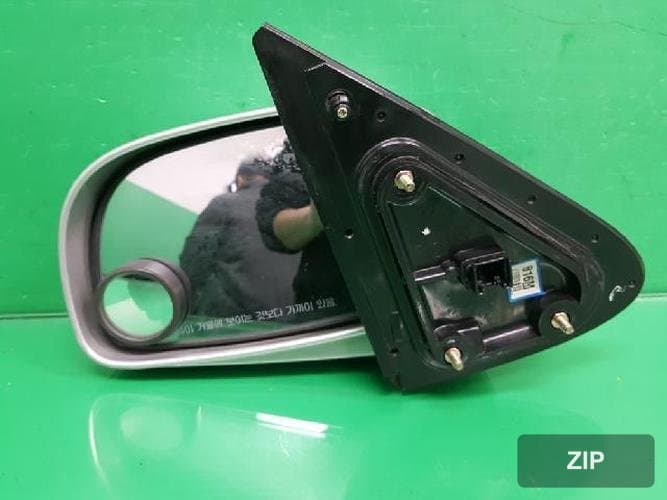 Hyundai Santa Fe 2006 — боковое зеркало левое 87610 2B000 8