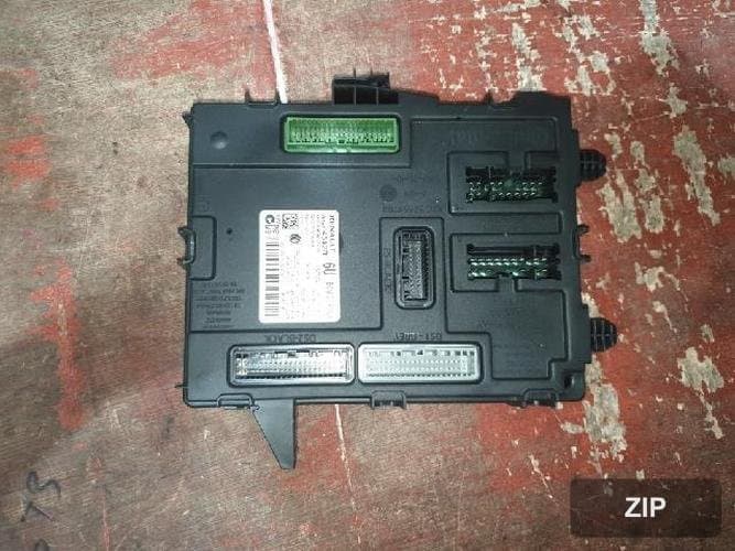 Блок ETACS/BCM 284B1 4642R