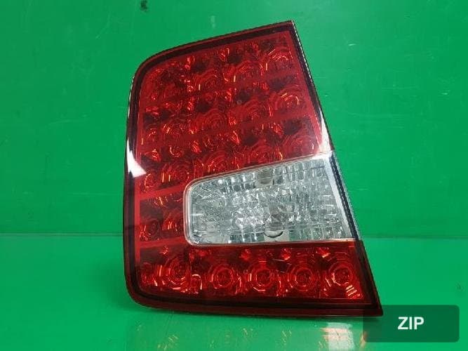 Kia Mohave 2008 — накладка задней двери левая 924052J100