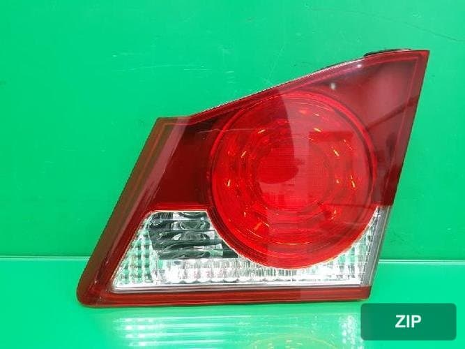 Honda Civic 2007 — фонарь багажника правый P5376R