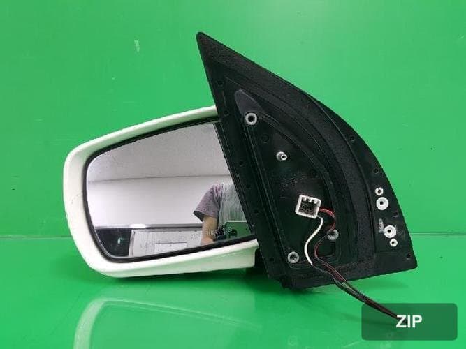 Kia Carnival 2008 — зеркало боковое левое 876104D702U4
