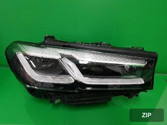 BMW 5 серия 2020 — фара правая 9850582-06