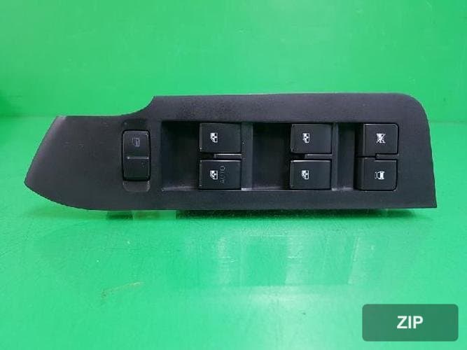 GM Daewoo Winstorm 2007 — кнопка стеклоподъемника водителя