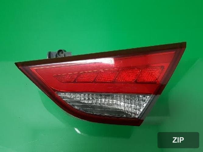 Hyundai Sonata 2013 — фонарь багажника белый 924043S300