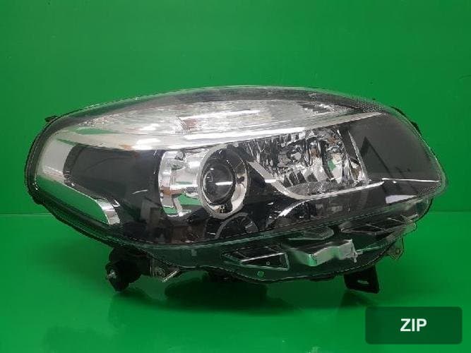 Renault QM5 2012 — фара передняя правая HID