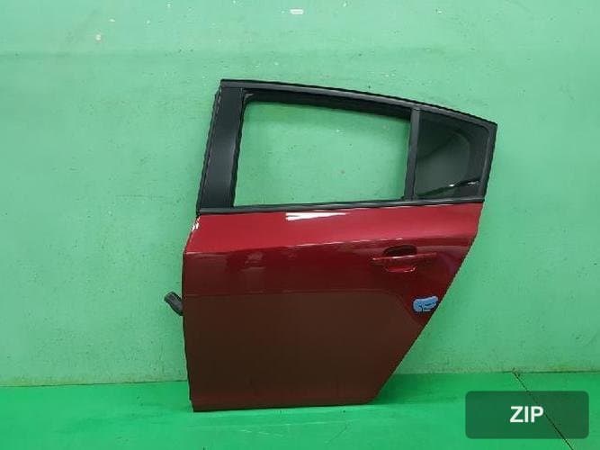 GM Daewoo Cruze 2014 — задняя дверь левая 95476404