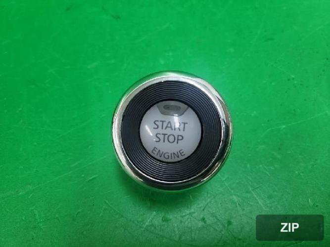 Nissan Altima 2013 — кнопка стартера 28590 3JA0A