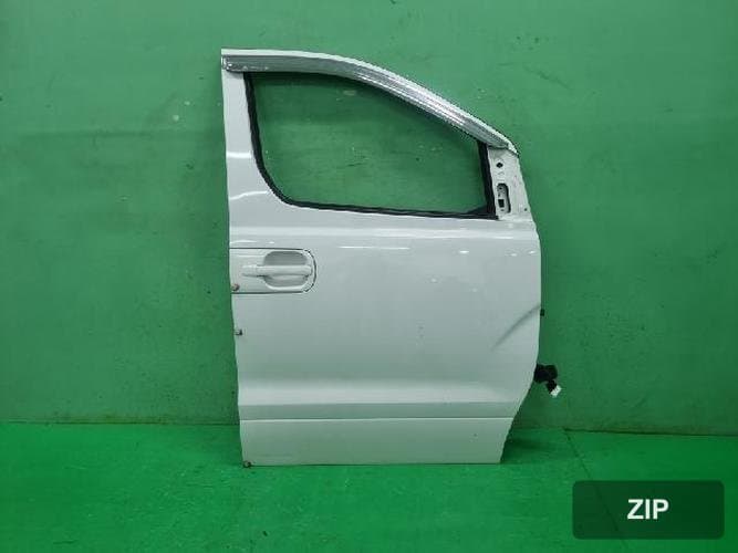 Hyundai Grand Starex 2012 — передняя дверь правая