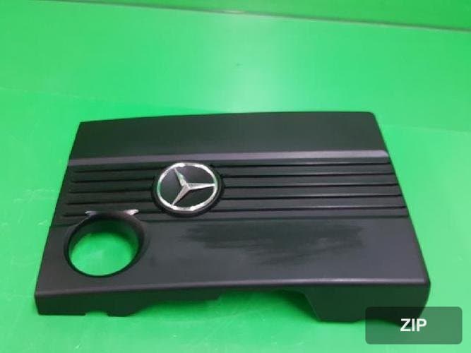 Mercedes-Benz SLK-Class 2006 — крышка двигателя A271100867