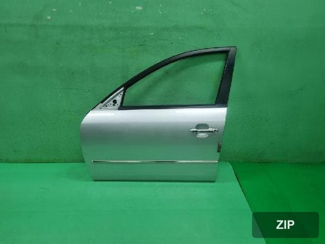 Hyundai Sonata 2009 — передняя дверь левая 760033K010