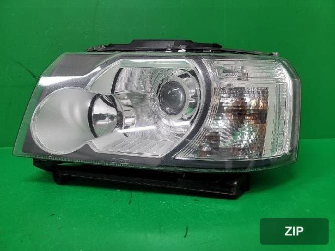 Land Rover Freelander 2010 — фара левая