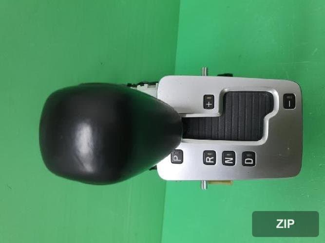 Volvo S80 2009 — рычаг селектора АКПП 30787549
