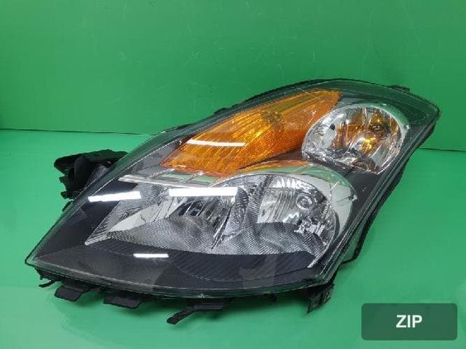 Nissan Altima 2009 — фара левая 26060 JA00B