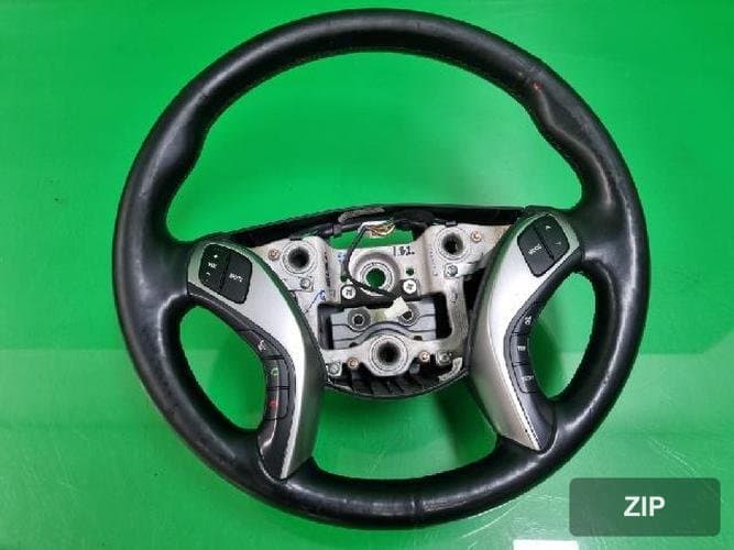 Hyundai i30 2015 — рулевое колесо 56110A5502RDR