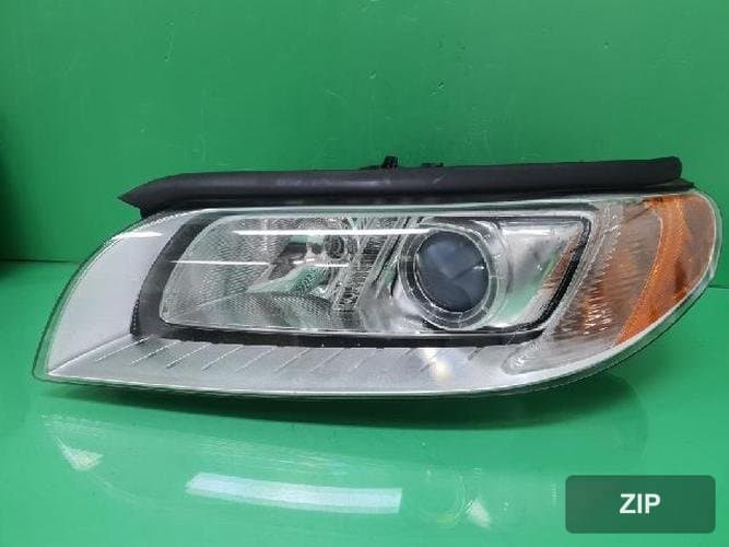 Volvo S80 2013 — фара левая
