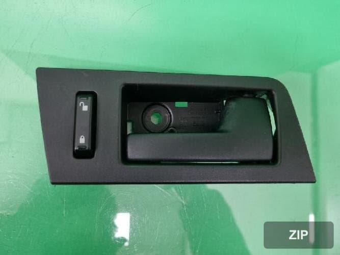 Ford Escape 2008 — дверной замок-фиксатор 8L84 7822600