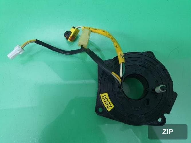 GM Daewoo Spark 2012 — подрулевой переключатель (clock spring)