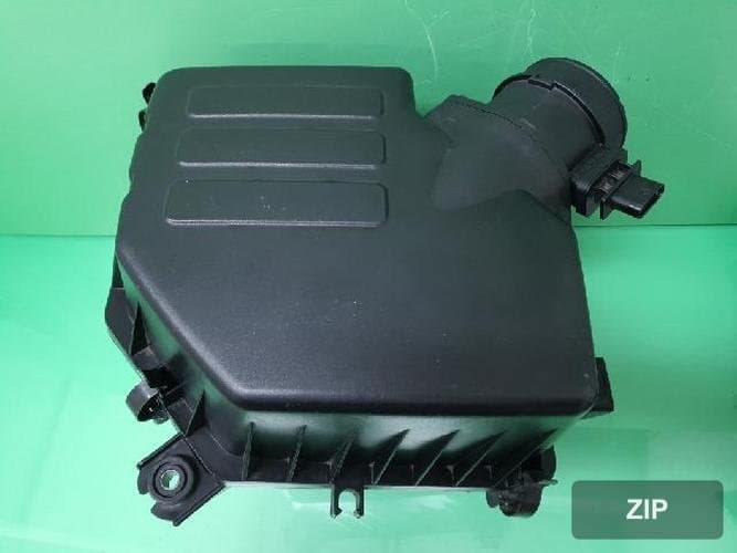 Hyundai Veracruz 2009 — корпус воздушного фильтра 28110 3J000