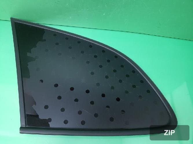 Hyundai Santa Fe 2008 — стекло 87810 2B000 1