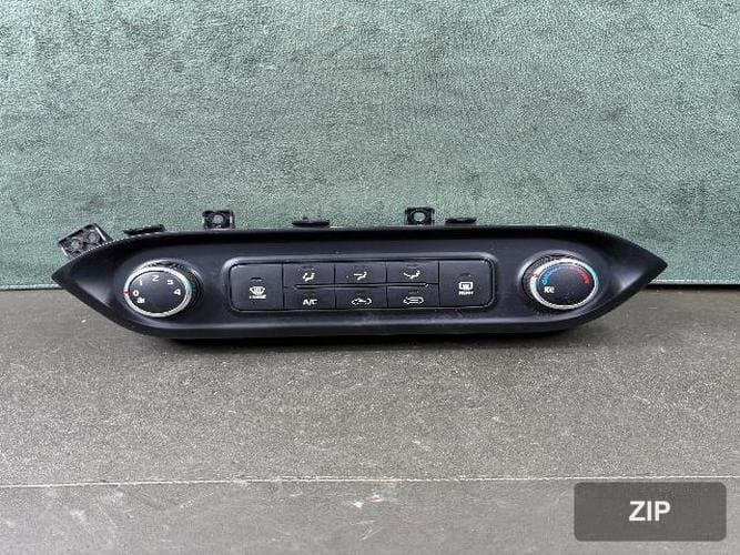 Kia Carens 2014 — переключатель управления печкой/кондиционером 97250-A4030