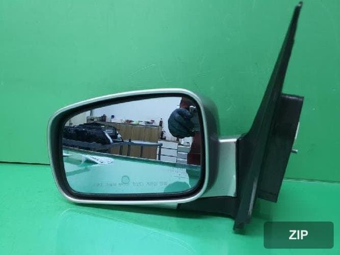 Kia Sorento 2003 — боковое зеркало левое