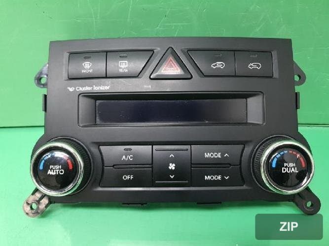 Kia Sorento 2010 — блок управления климатом (кондиционер/отопление) 2