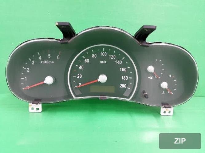 Kia Carnival 2006 — приборная панель 940034D050