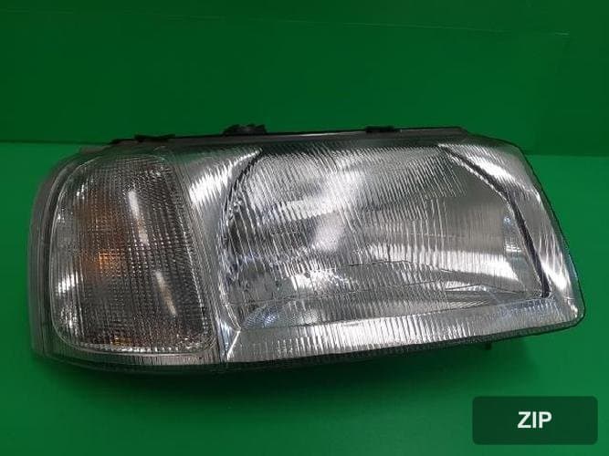 Land Rover Freelander 2003 — фара передняя правая