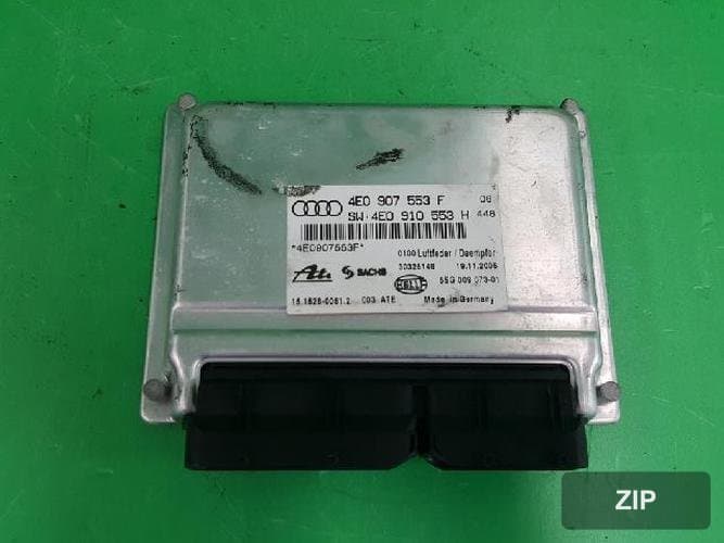 Audi A8 2007 — блок управления пневмоподвеской ECU 4E0907553F