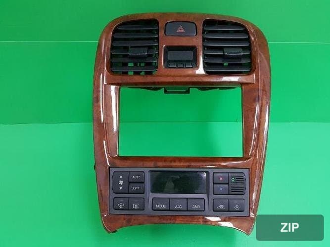 Hyundai Sonata 2001 — панель приборов 847413C050RF