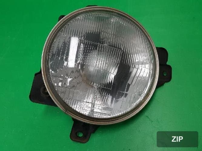 KG Mobility Korando 2002 — фара правая 8310206100