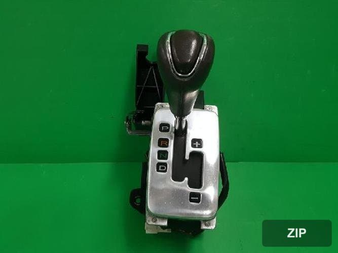 Hyundai Grandeur 1999 — рычаг переключения КПП 4670039120ZK
