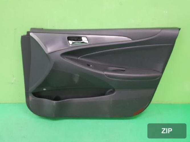 Hyundai Sonata 2013 — накладка передней двери правая 82342 3S070YE3