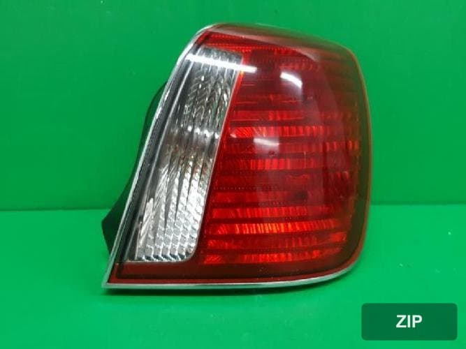 Hyundai Grandeur 2004 — комбинированный фонарь задний правый (пассажирский) 92402 39720 2
