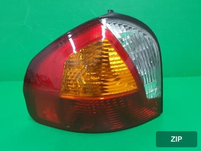 Hyundai Santa Fe 2003 — фонарь задний комбинированный левый (водительский)