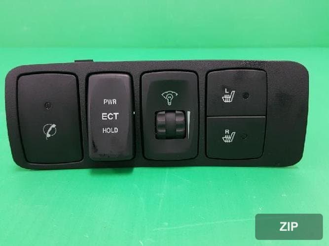 Hyundai Starex 2006 — переключатель регулировки света 93380 4A000