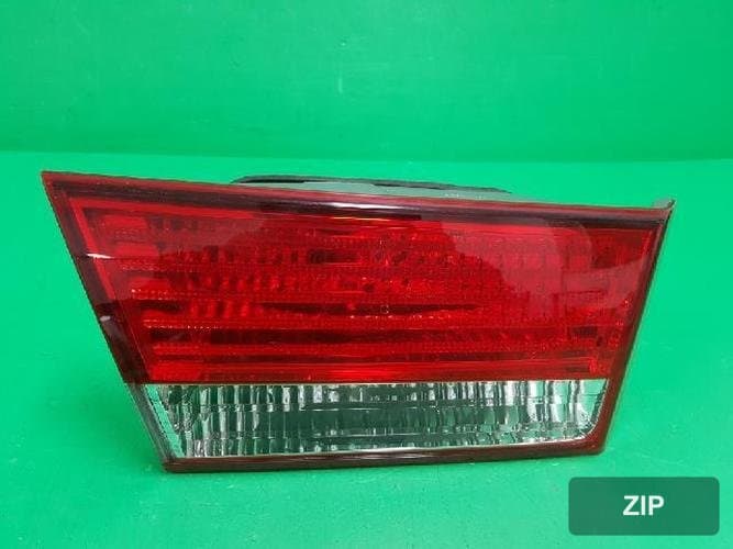 Hyundai Sonata 2008 — обивка задней двери левая 924033K500