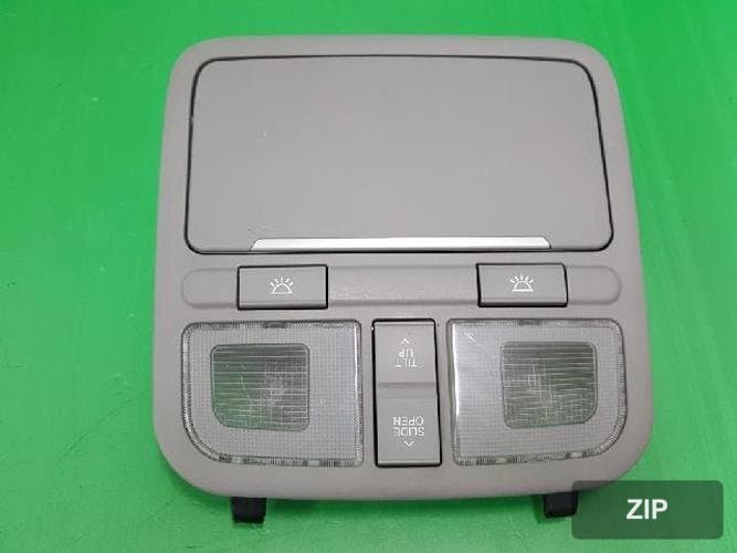 Hyundai Grandeur 2006 — плафон салона 928203L100QS