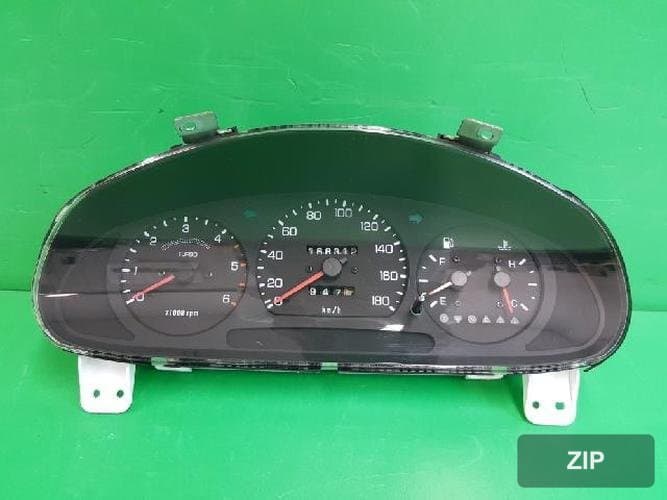 Kia Sportage 2000 — панель приборов K08255430A